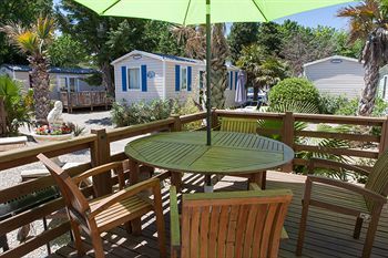 Best Holiday Hotel Grimaud Exterior photo